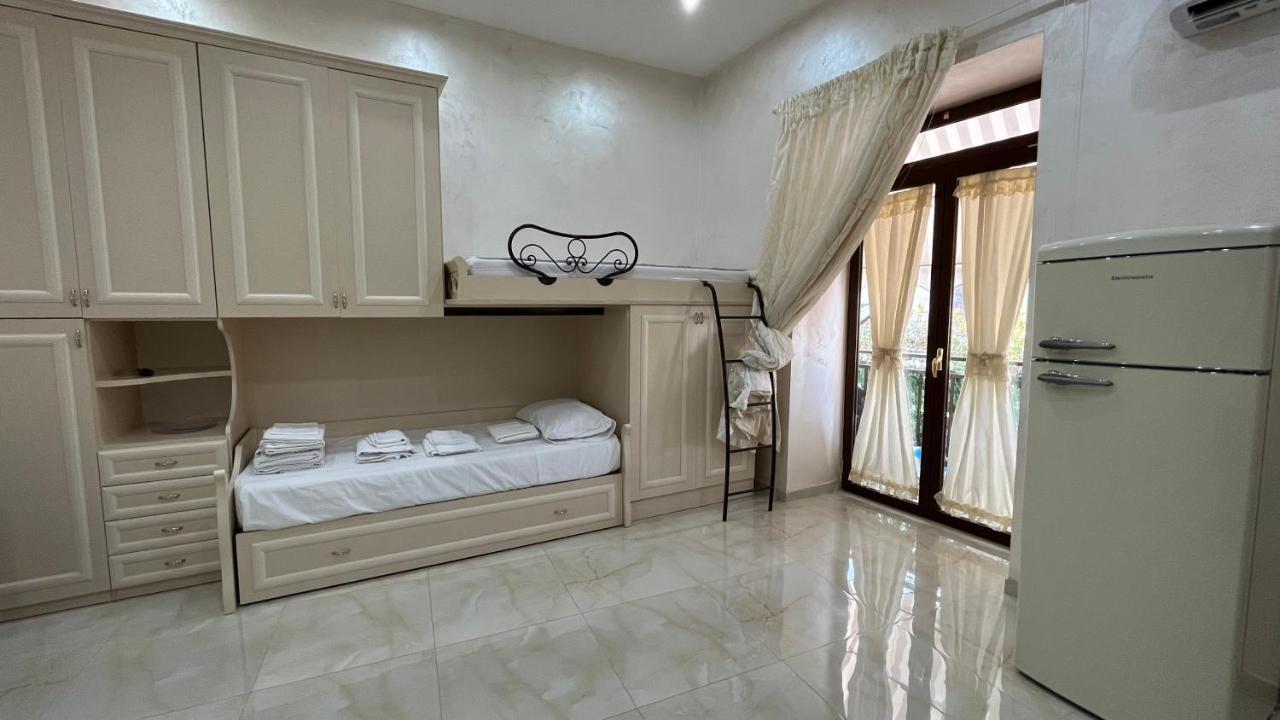 B&B Sasi Naples Exterior photo